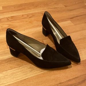 Enzo Angiolini women’s black Denna pumps
